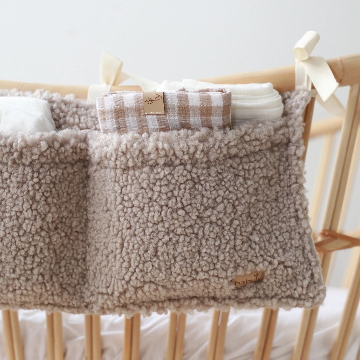 Organiseur pour berceau ou lit - Teddy -